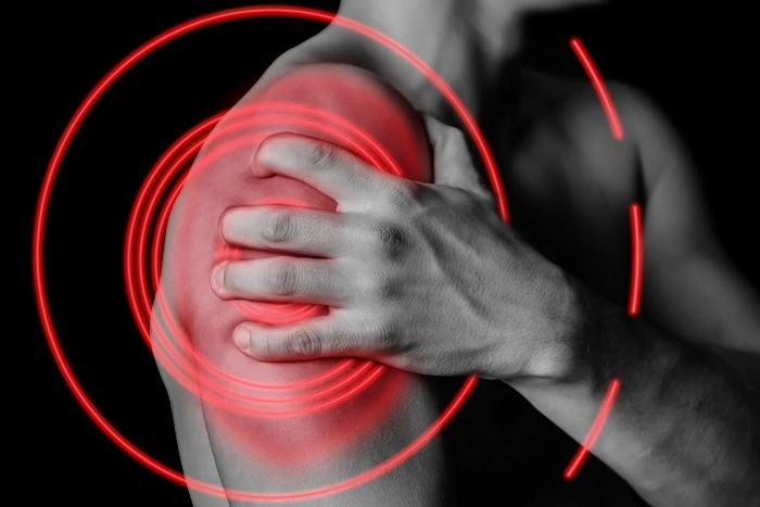 عمل جراحی شانه یخ زده