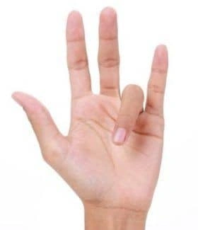 علل انگشت ماشه‌ای
